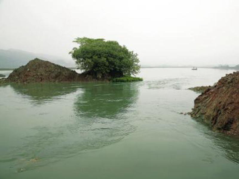 改善太湖湖水水質(zhì)，盡可能減少灰霾的污染